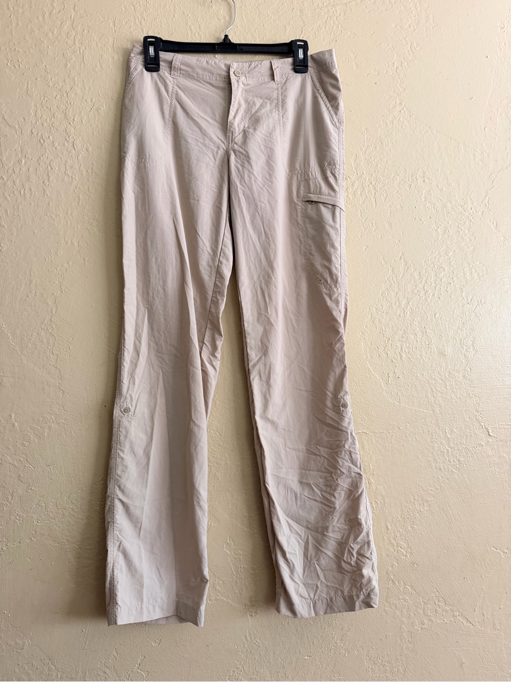 Columbia Women's Beige Cargo Travel Pants